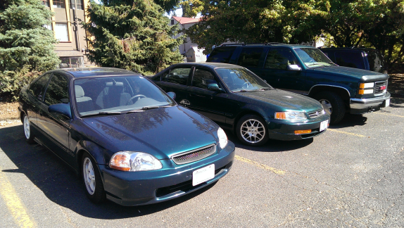 Front end: EL (right) compared to USDM Civic